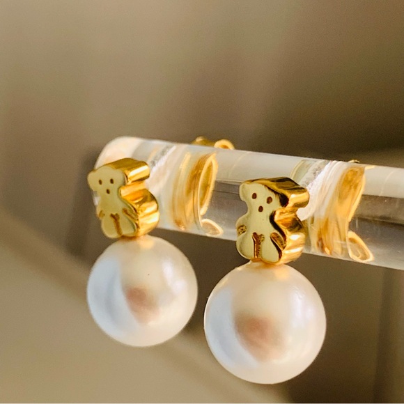 Tous Jewelry - TOUS Gold Bear on Round White Pearl Studs Scoops Earrings